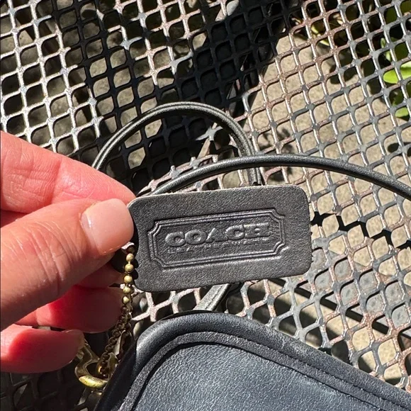 Vintage Coach 9925 Carnival Bag - Picture 7 of 13